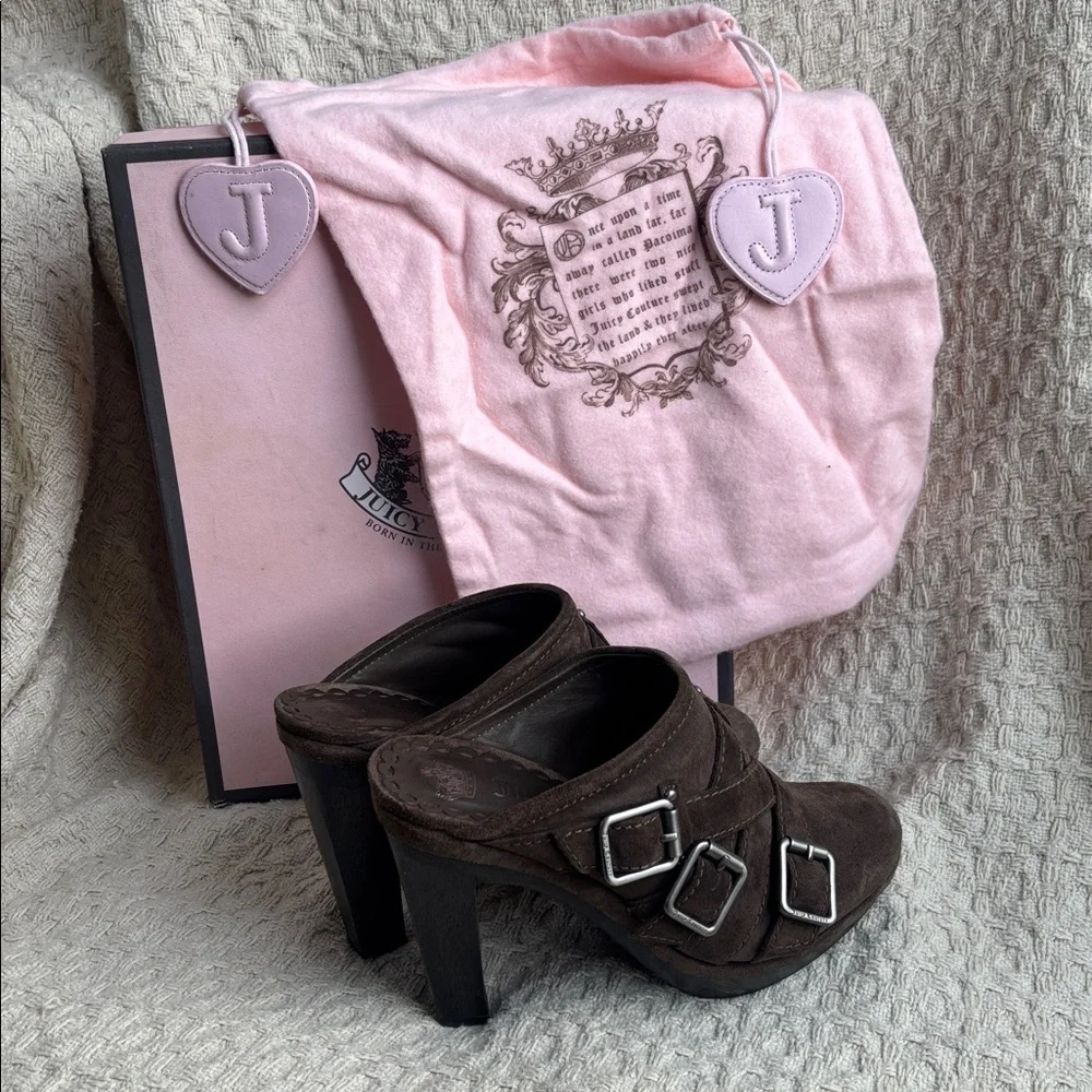 Juicy Couture Colette platform heels. - Picture 2 of 3